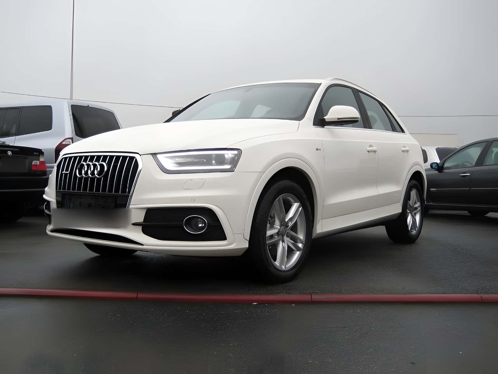 Audi Q3 2.0 TDI S line S tronic