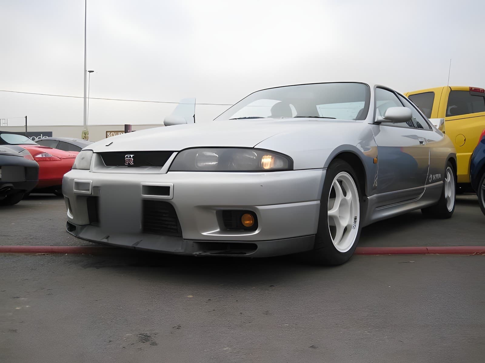Nissan Skyline GT-R GT-R (BCNR33)