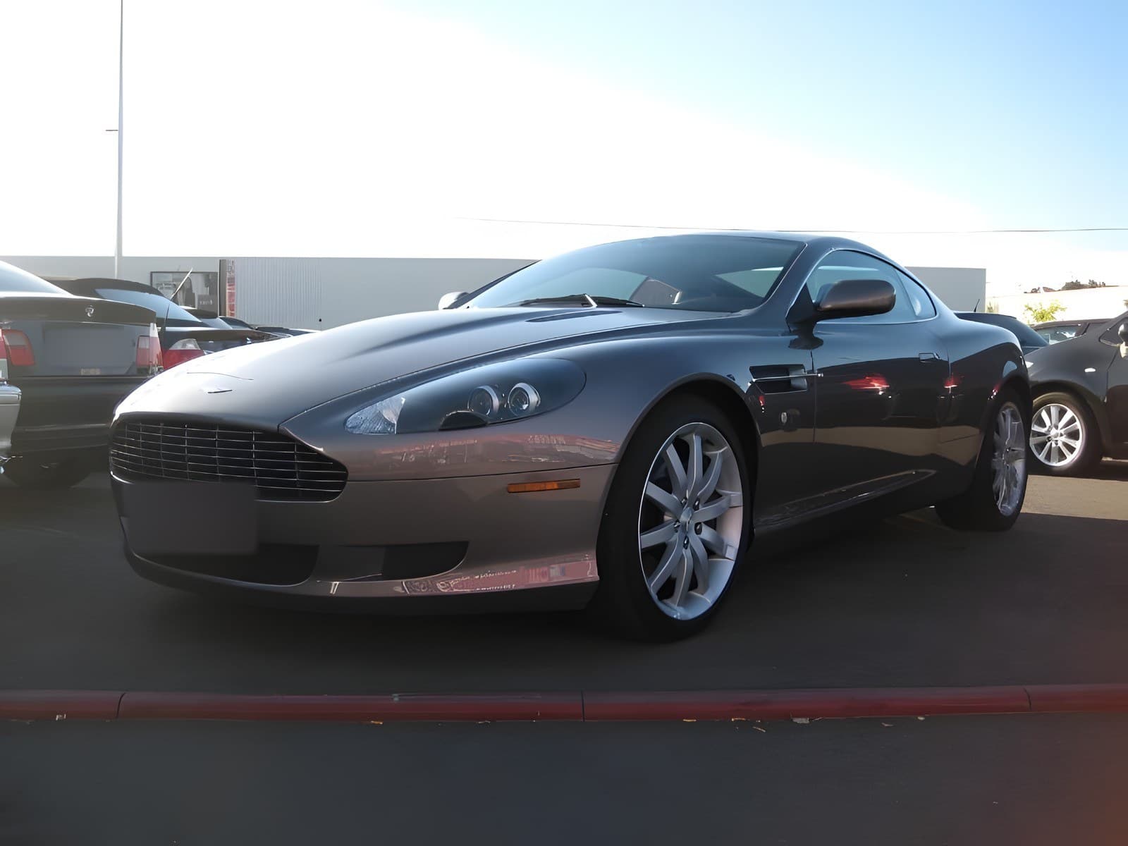 Aston Martin DB9 Coupé