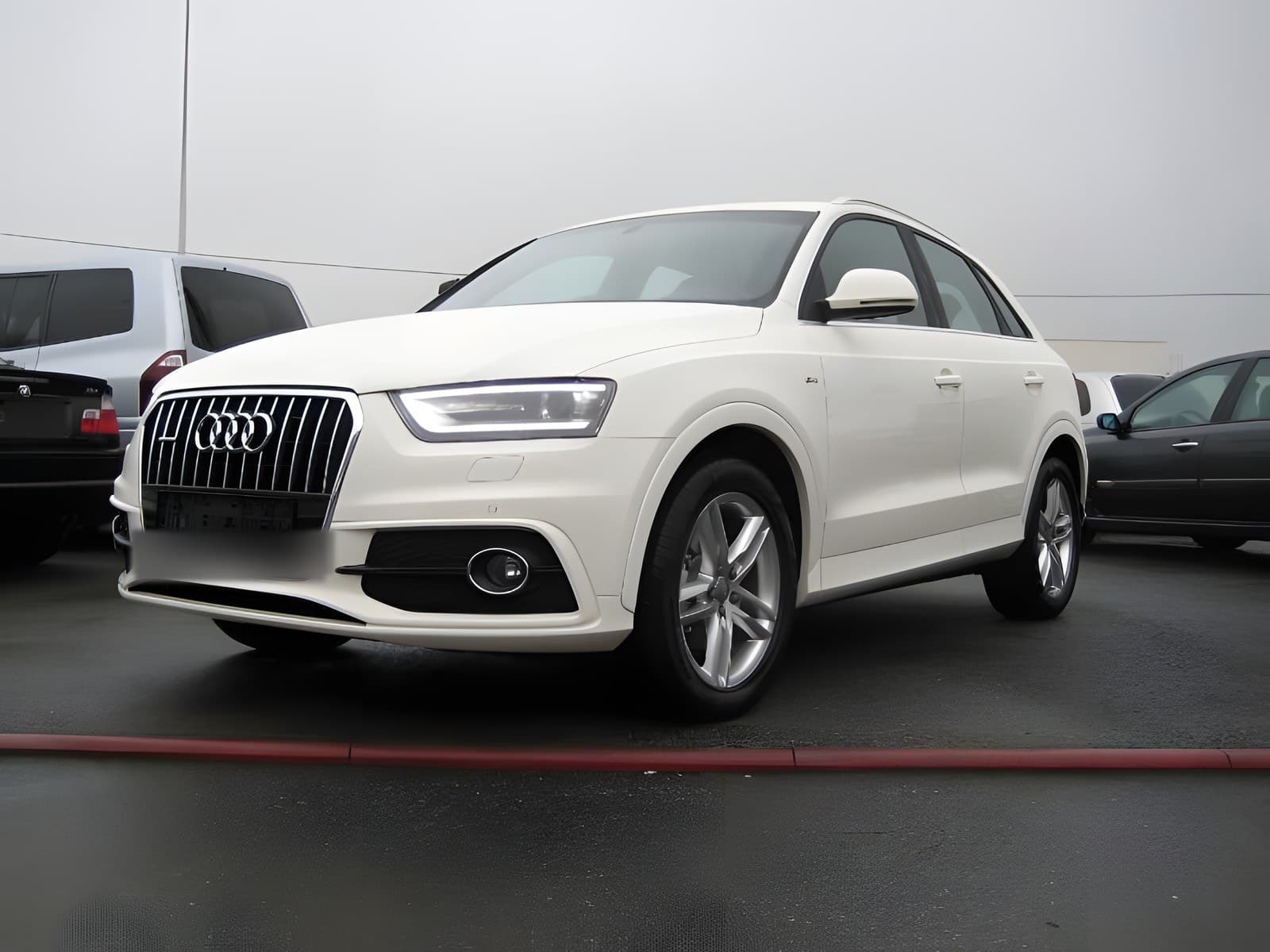 Audi Q3 2.0 TDI S line S tronic
